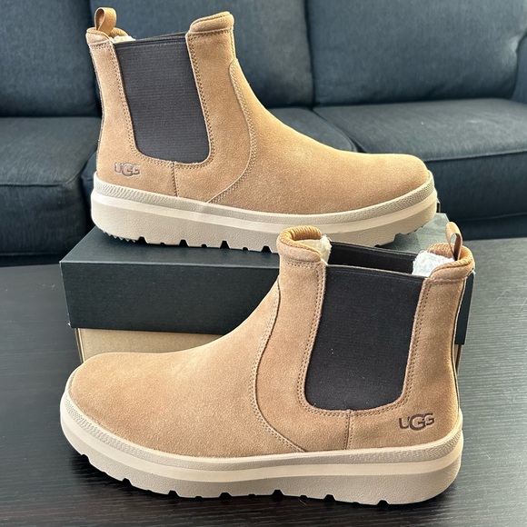 UGG BURLEIGH SUEDE CHELSEA - Picture 1 of 8